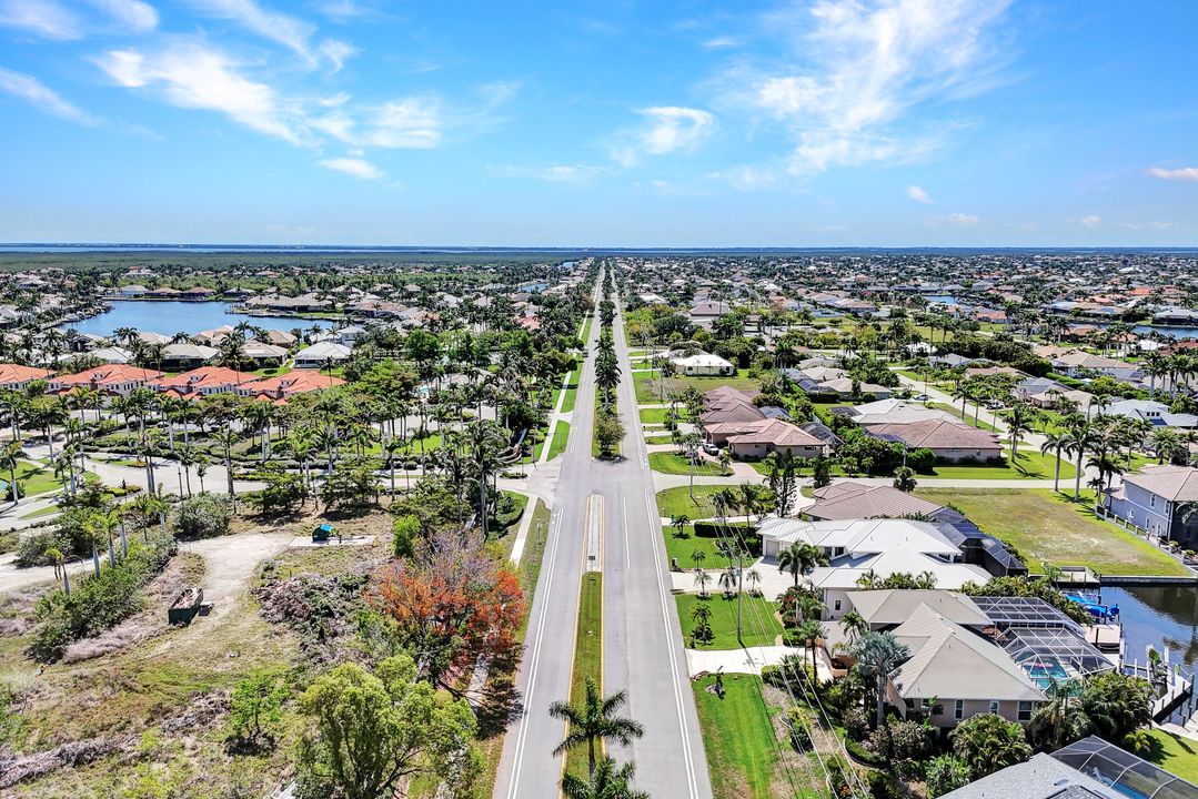 1625 El Dorado Pkwy W, Cape Coral, FL 33914