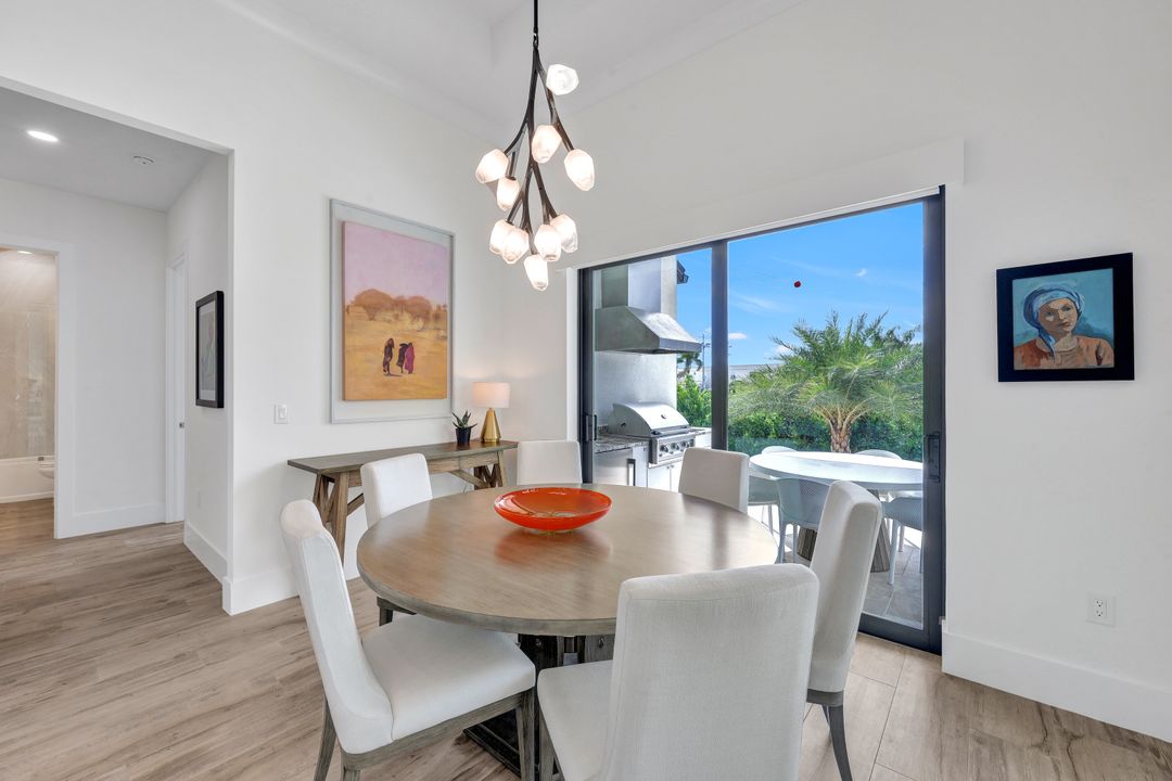 1200 Redwood Ct, Marco Island, FL 34145