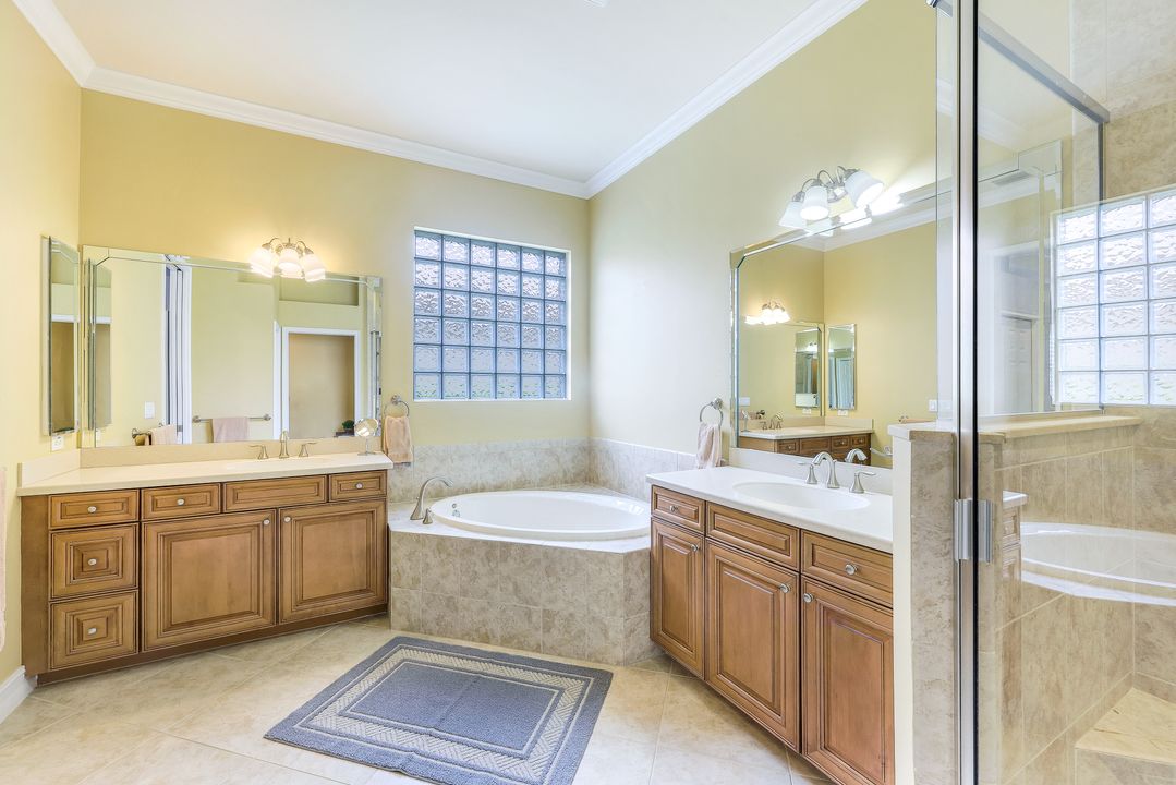 10491 Heritage Bay Blvd, Naples, FL 34120