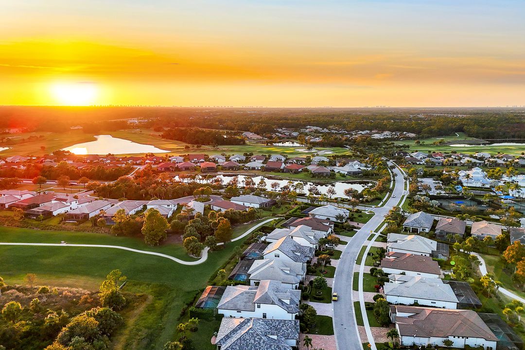 9328 Surfbird Ct, Naples, FL 34120