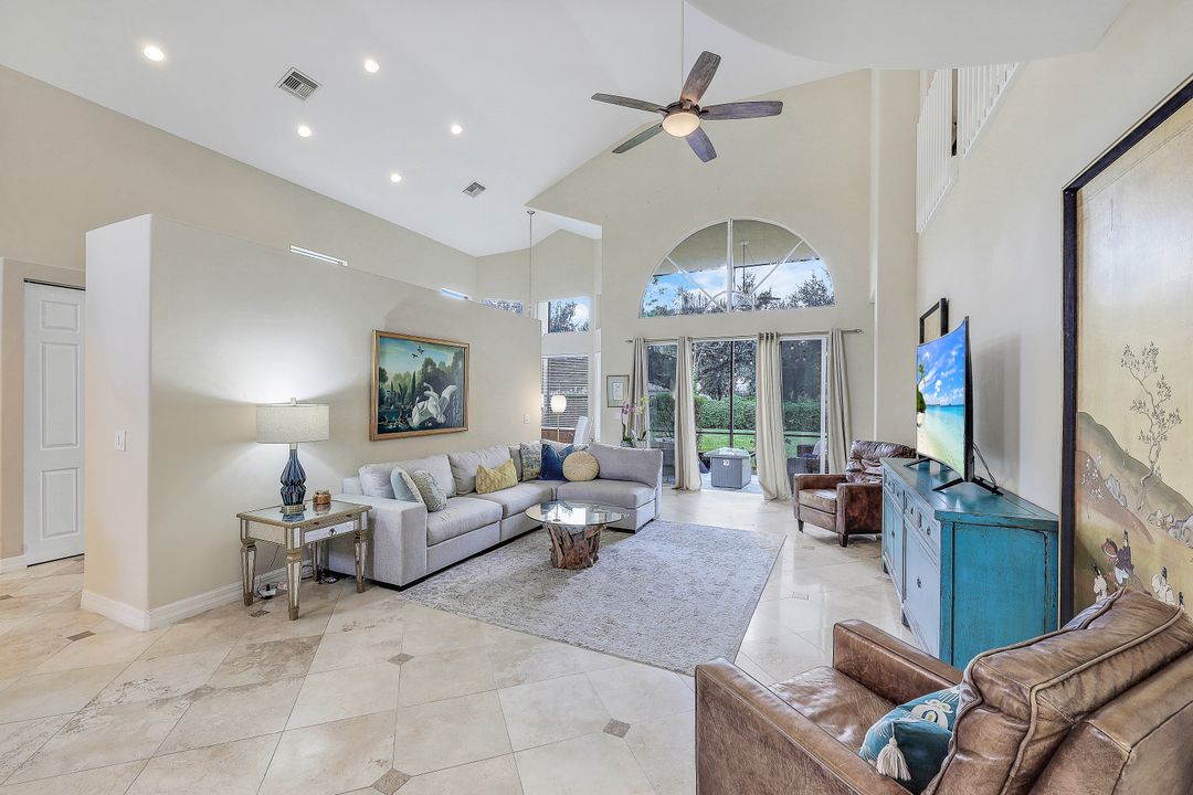 1989 Isla De Palma Cir, Naples, FL 34119