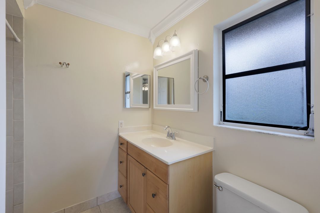 9052 Murcott Dr W, Fort Myers, FL 33967