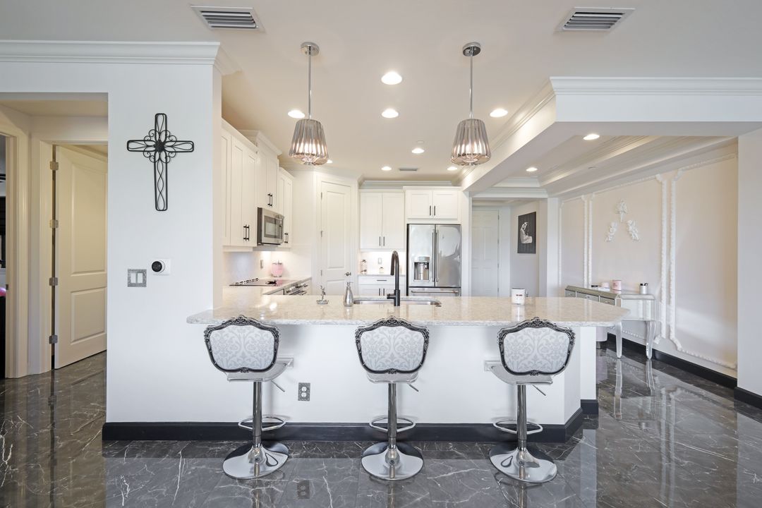 9653 Montelanico Loop #103, Naples, FL 34119