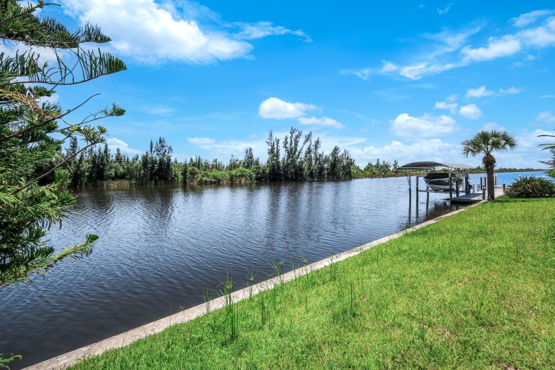 10522 Riverside Rd, Port Charlotte, FL 33981