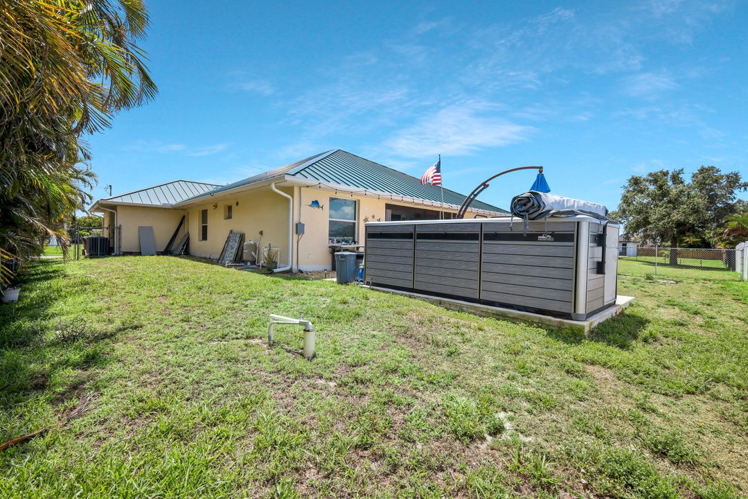 3116 SW 16th Pl, Cape Coral, FL 33914