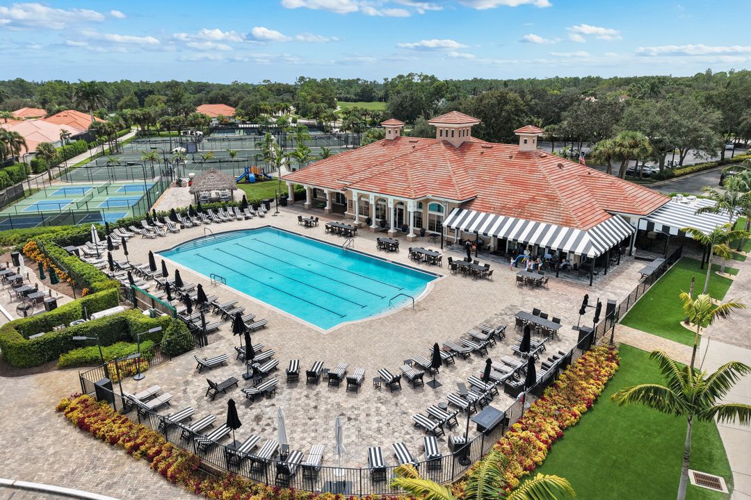 5936 Sand Wedge Ln #1604, Naples, FL 34110