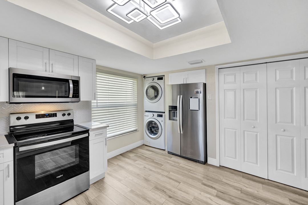 5424 Ashton Cir, Fort Myers, FL 33907
