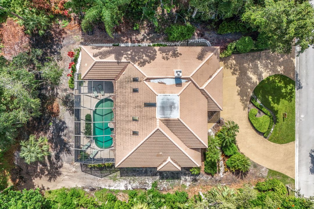 3978 Woodlake Dr, Bonita Springs, FL 34134