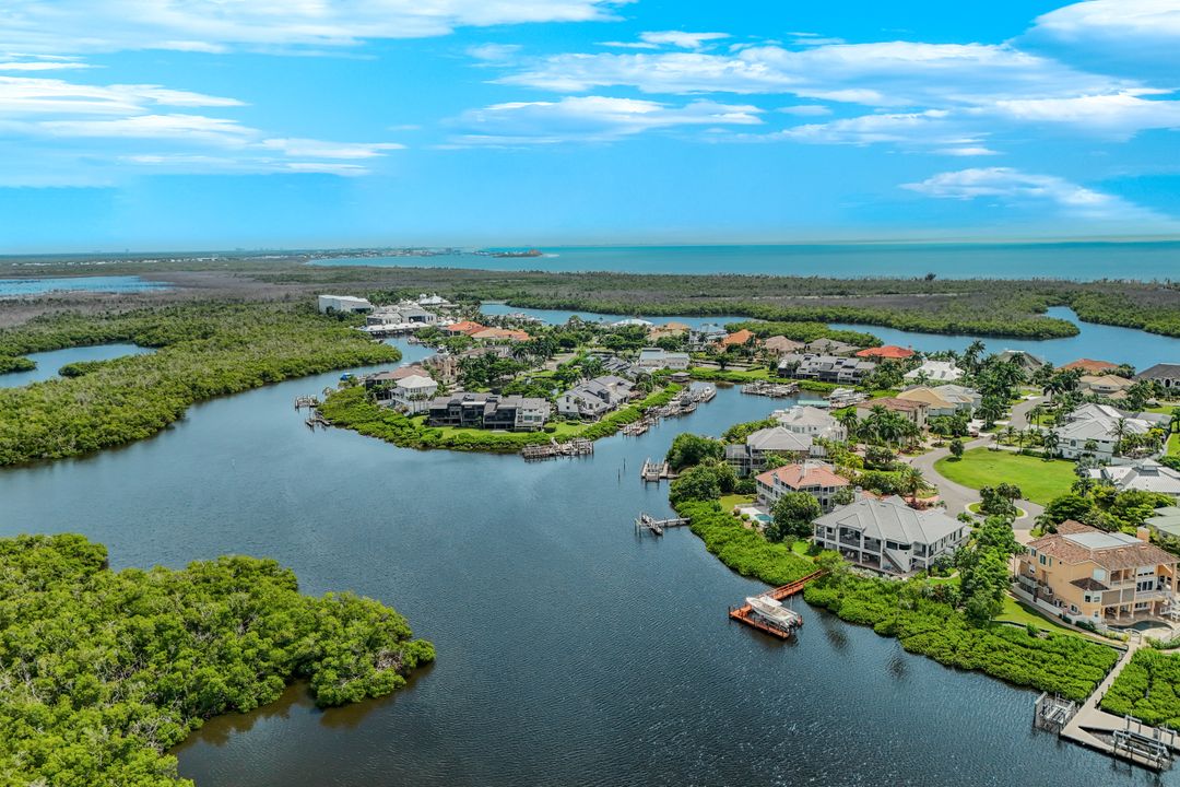 17036 Marina Cove Ln, Fort Myers, FL 33908
