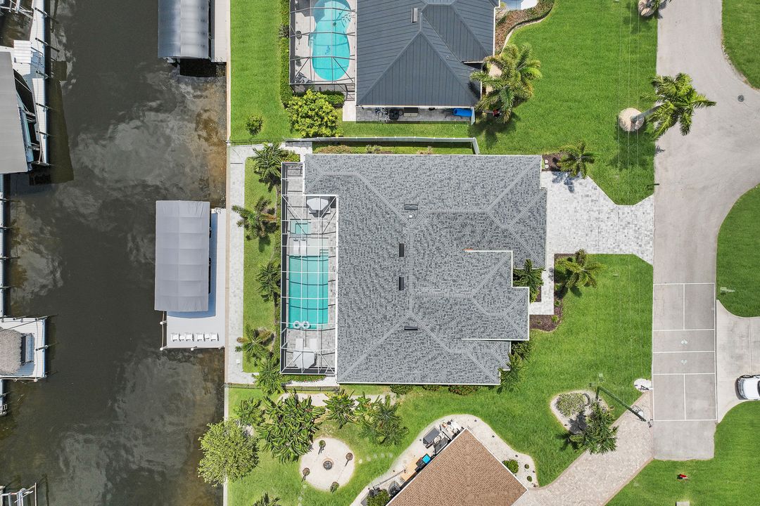 1319 SE 38th St, Cape Coral, FL 33904