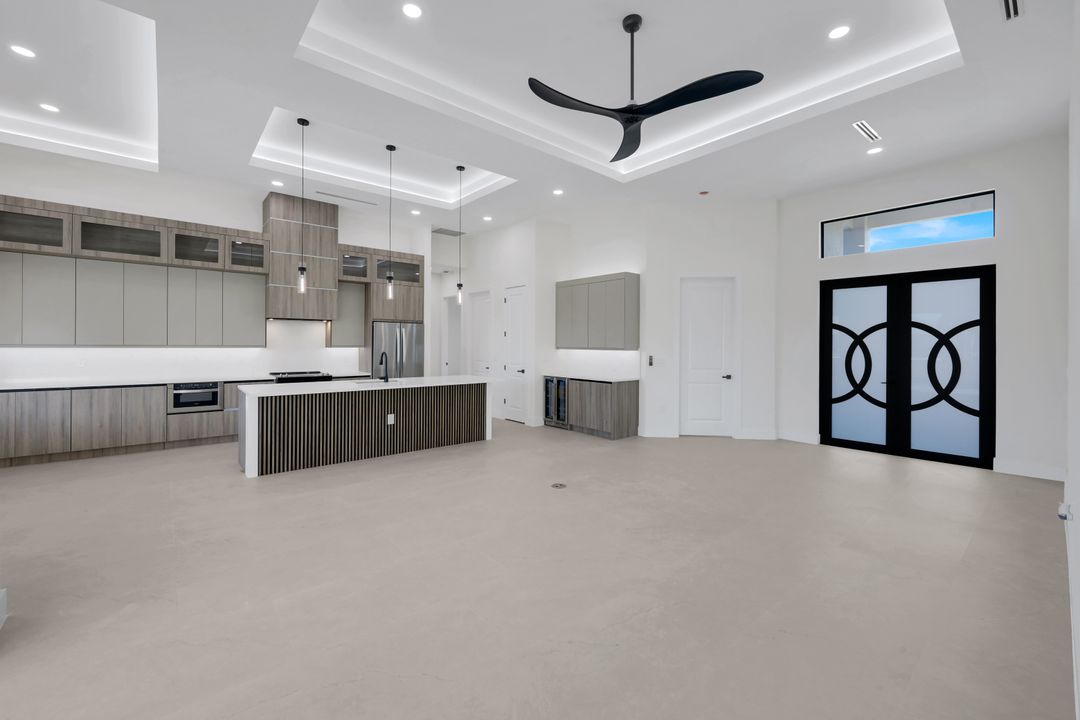 508 14th Terrace, Cape Coral, FL 33990