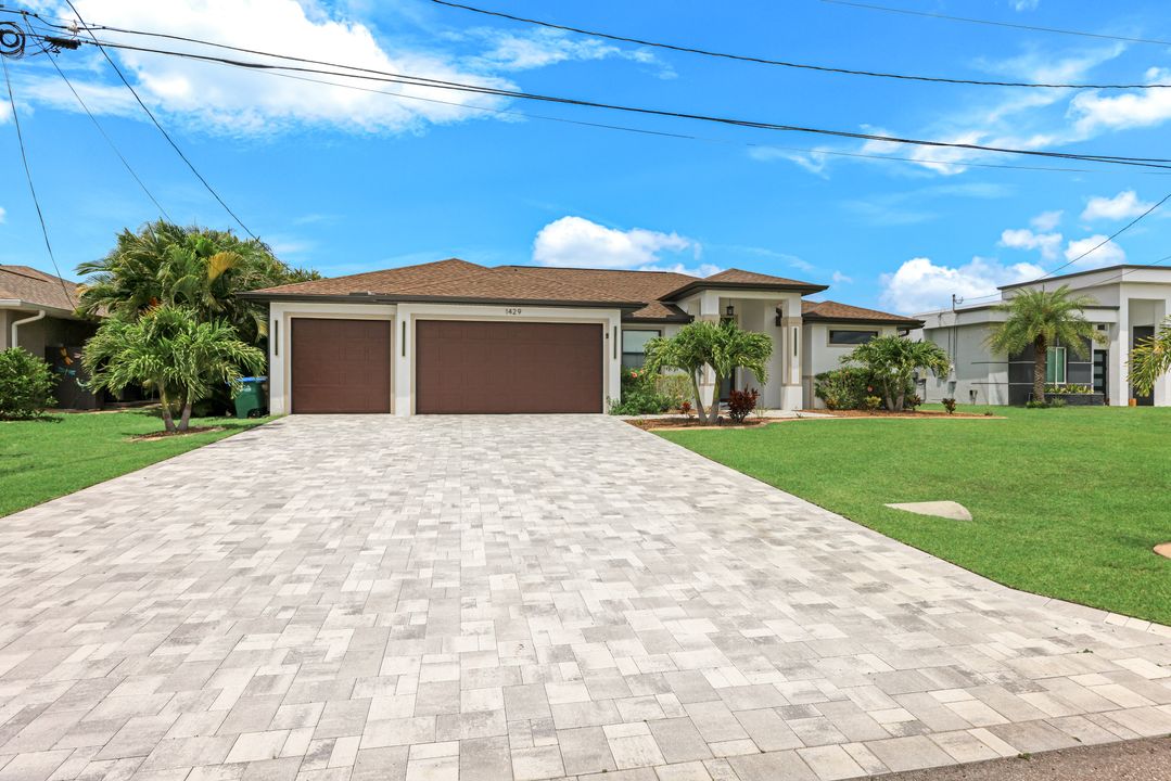 1429 SW 24th St, Cape Coral, FL 33991