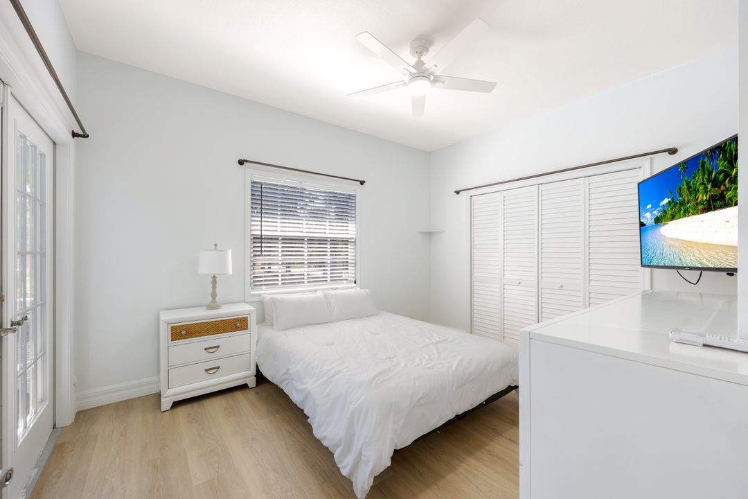 491 21st St NW, Naples, FL 34120