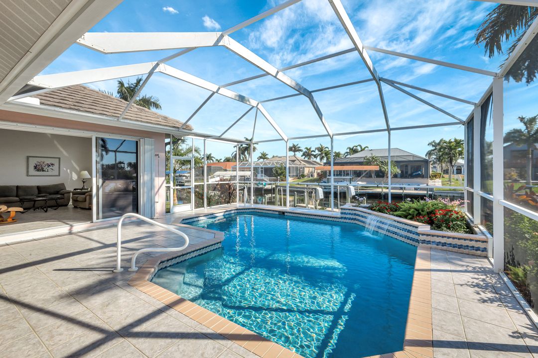 4315 SW 22nd Ct, Cape Coral, FL 33914