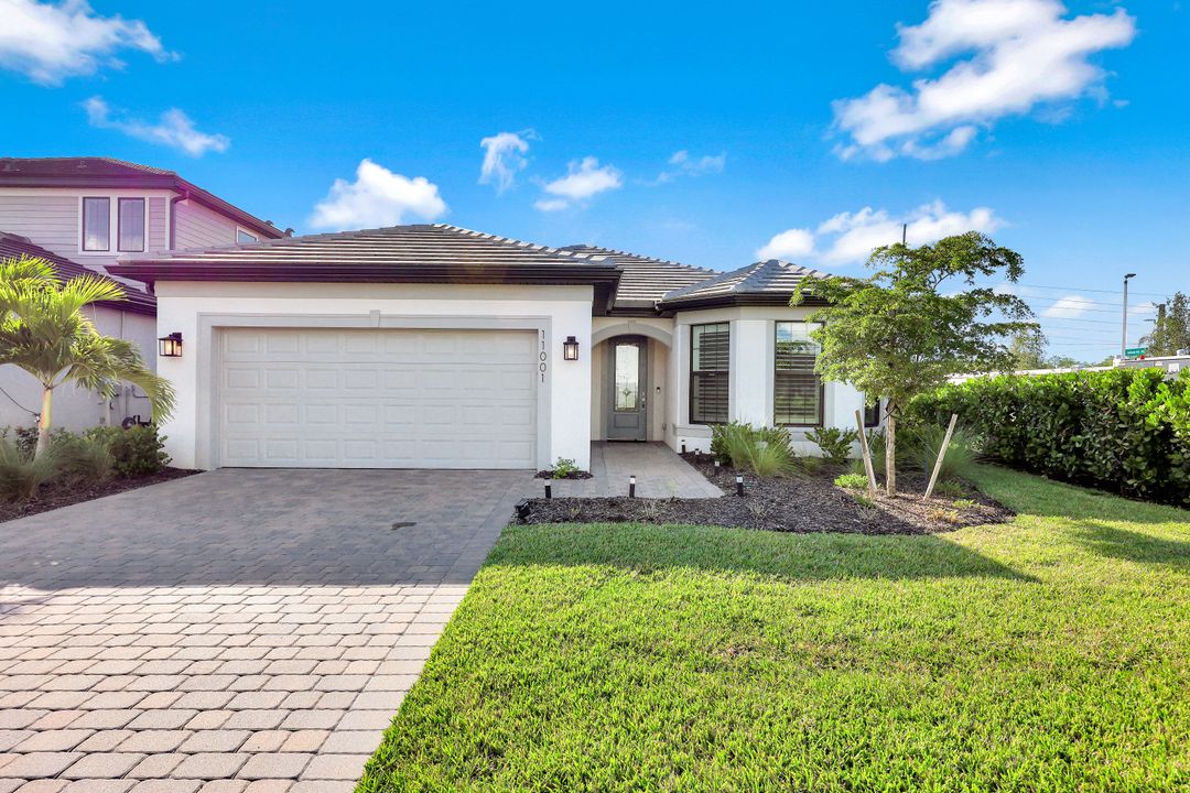 11001 Addison Lk Cir, Fort Myers, FL 33966
