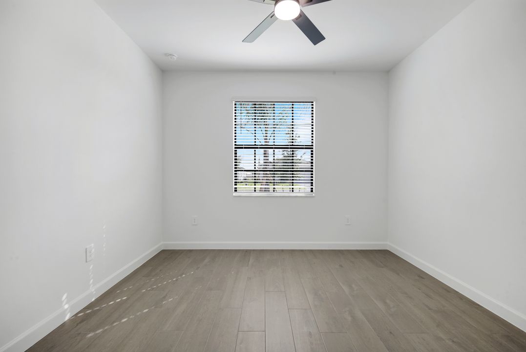 19232 Gentry Pl, Estero, FL 33928
