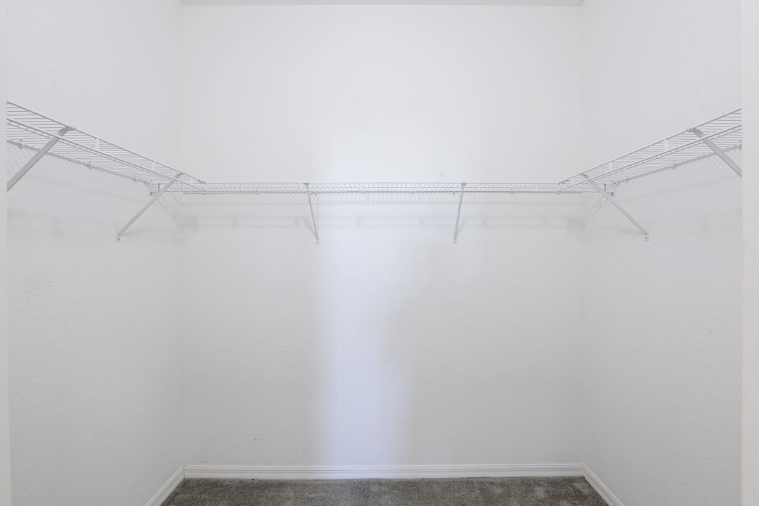 13961 Lake Mahogany Blvd #2724, Fort Myers, FL 33907