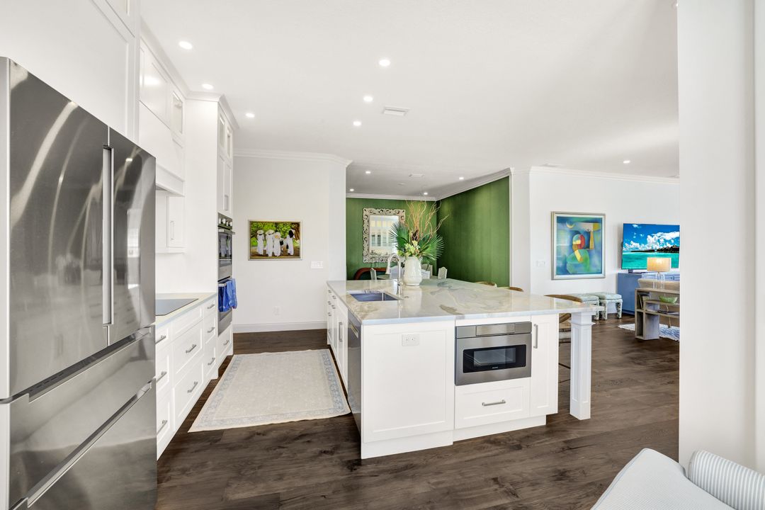 1876 Seville Blvd #1522, Naples, FL 34109