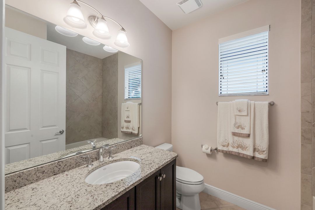 9973 Alhambra Ln, Bonita Springs, FL 34135