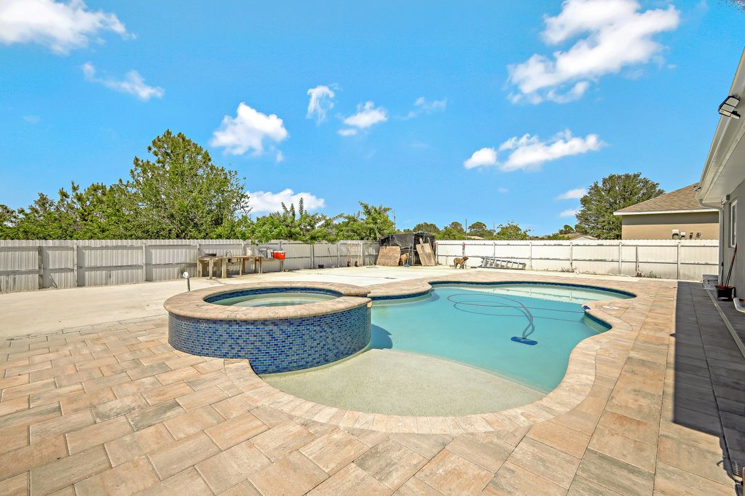 2906 15th St SW, Lehigh Acres, FL 33976