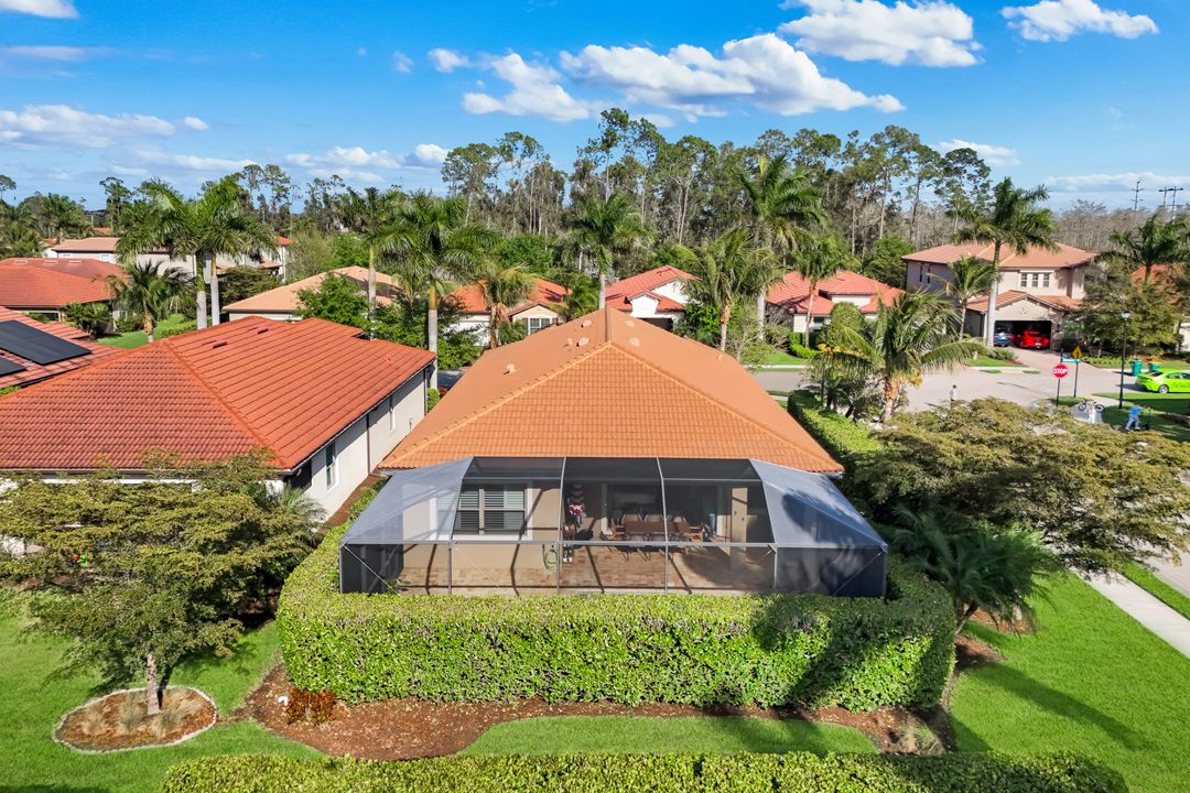 16357 Aberdeen Wy, Naples, FL 34110