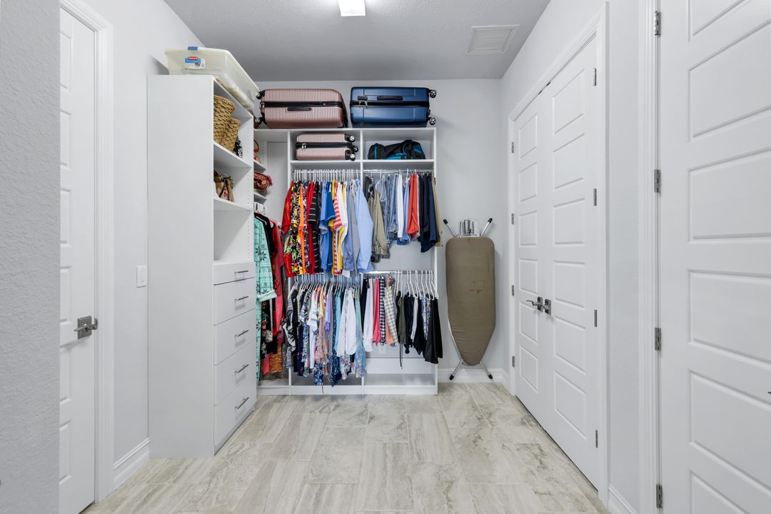 4316 NW 31st St, Cape Coral, FL 33993