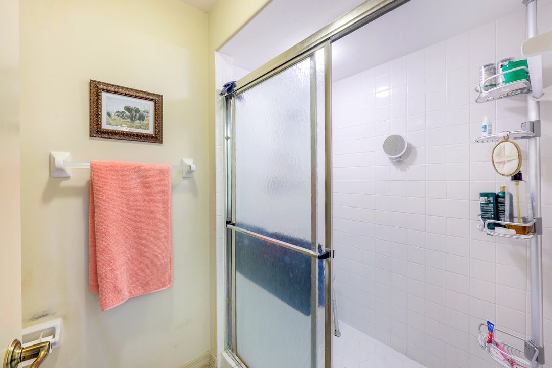 28068 Cavendish Ct  #2301, Bonita Springs, FL 34135