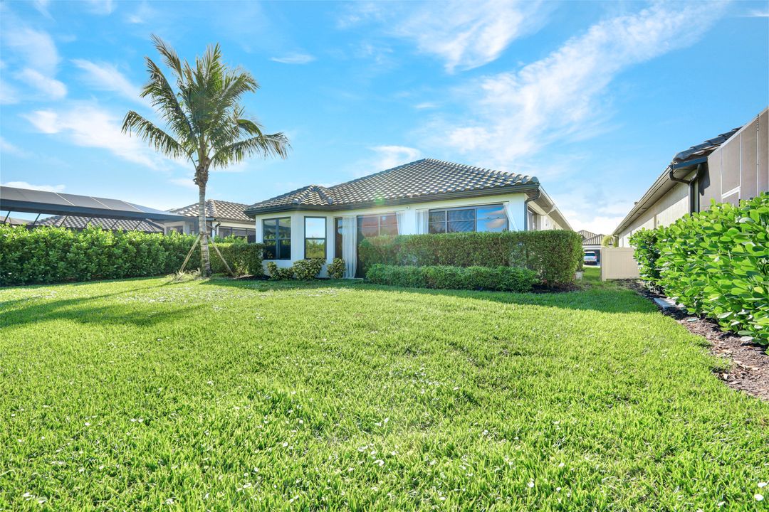11761 Canal Grande Dr, Miromar Lakes, FL 33913