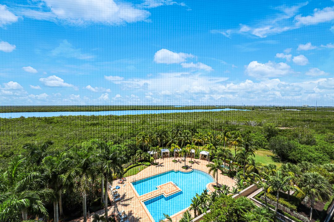 1050 Borghese Ln #605, Naples, FL 34114