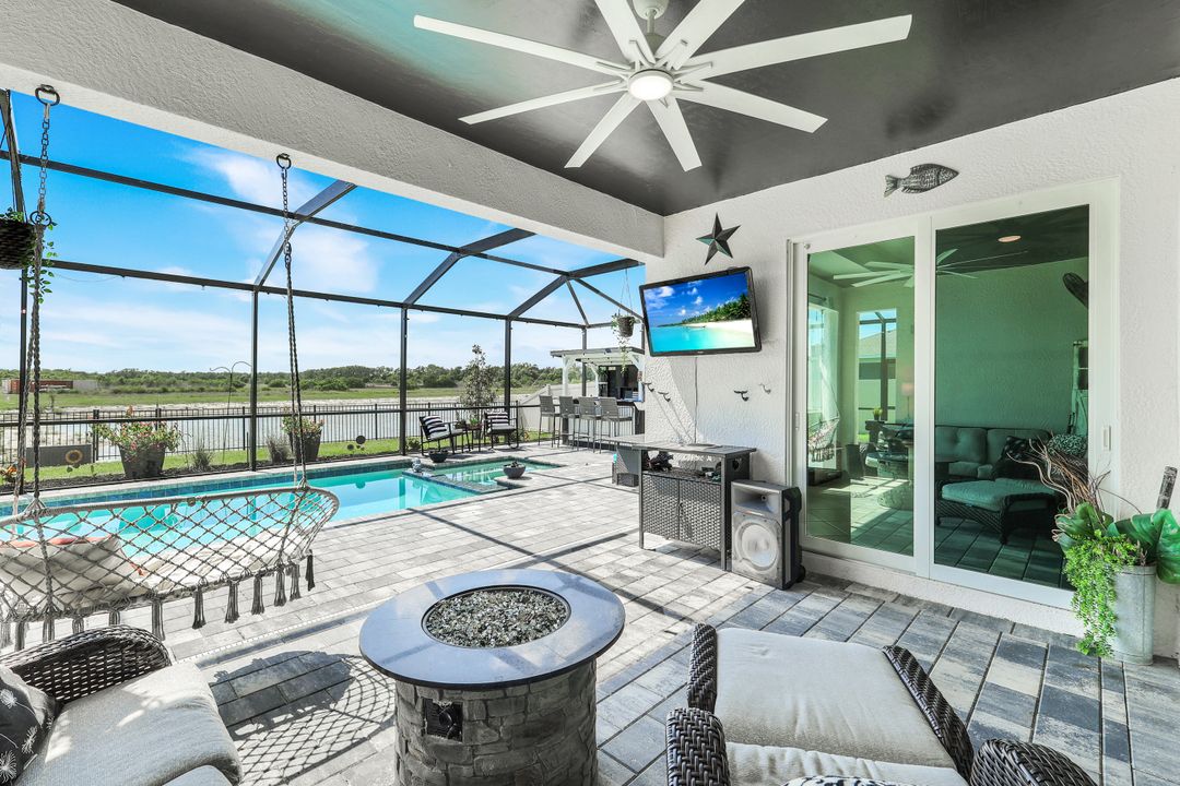 18821 Shimmer Dawn Ct, NO FORT MYERS, FL 33917