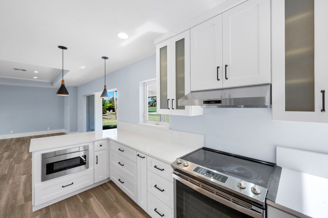 1242 Jamaica Rd, Marco Island, FL 34145