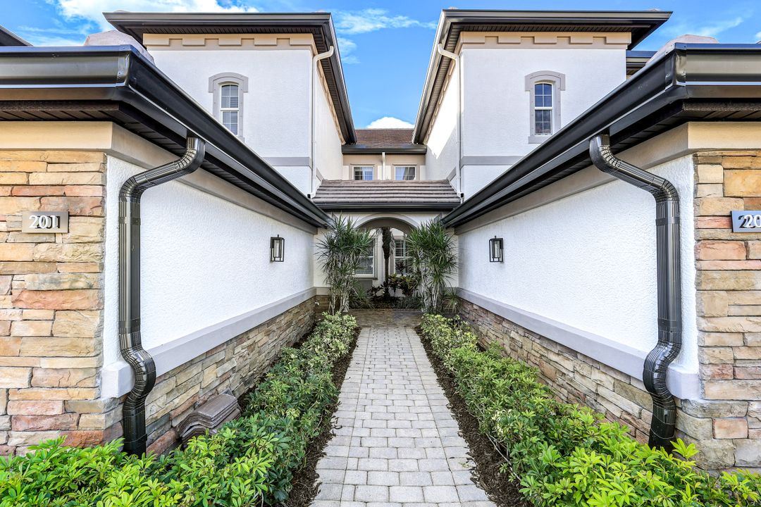 9509 Ironstone Terrace #201, Naples, FL 34120