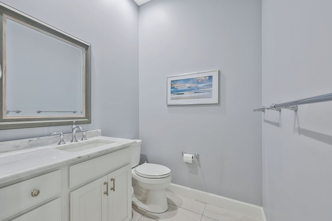 3964 Upolo Ln, Naples, FL 34119