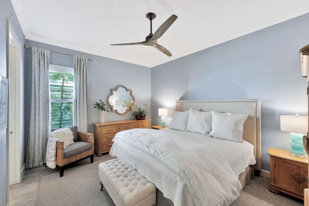 9410 Galliano Ter, Naples, FL 34119