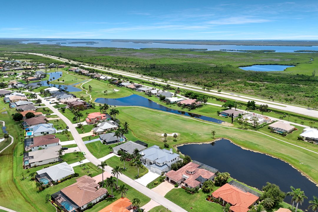 11929 Princess Grace Ct, Cape Coral, FL 33991