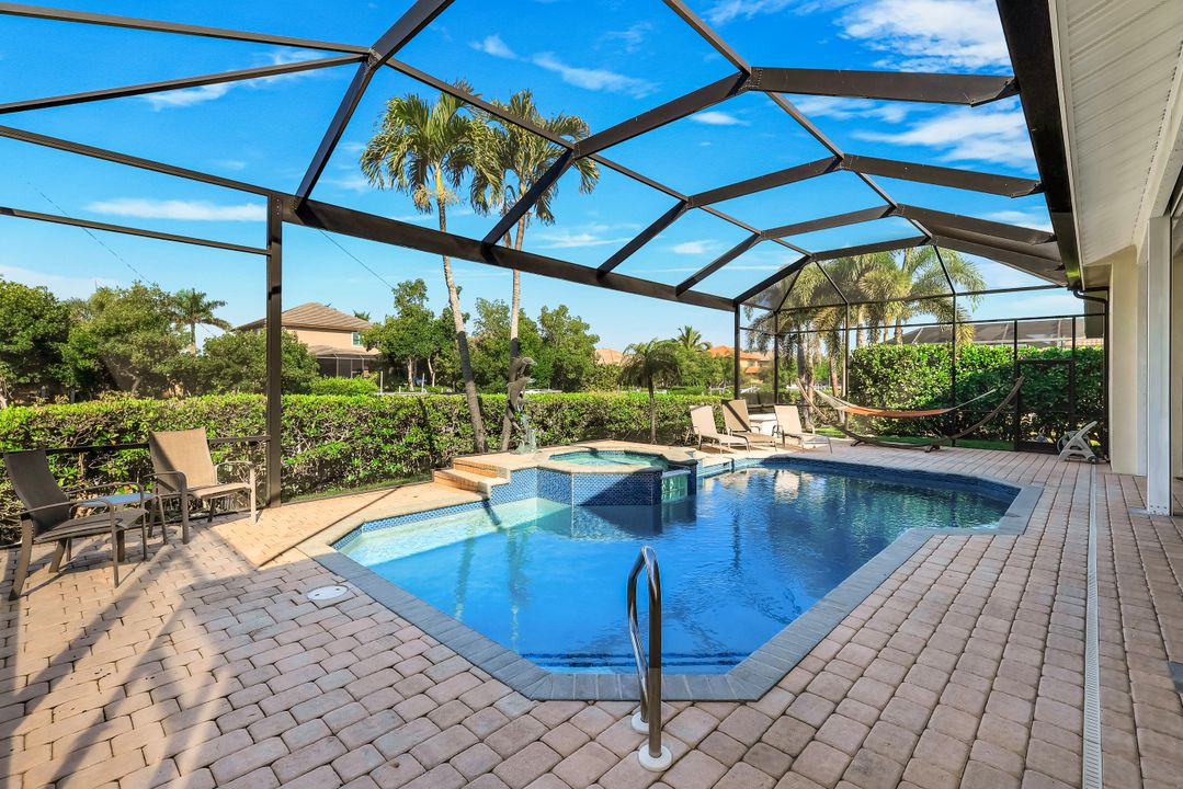 15930 Catalpa Cove Dr, Fort Myers, FL 33908