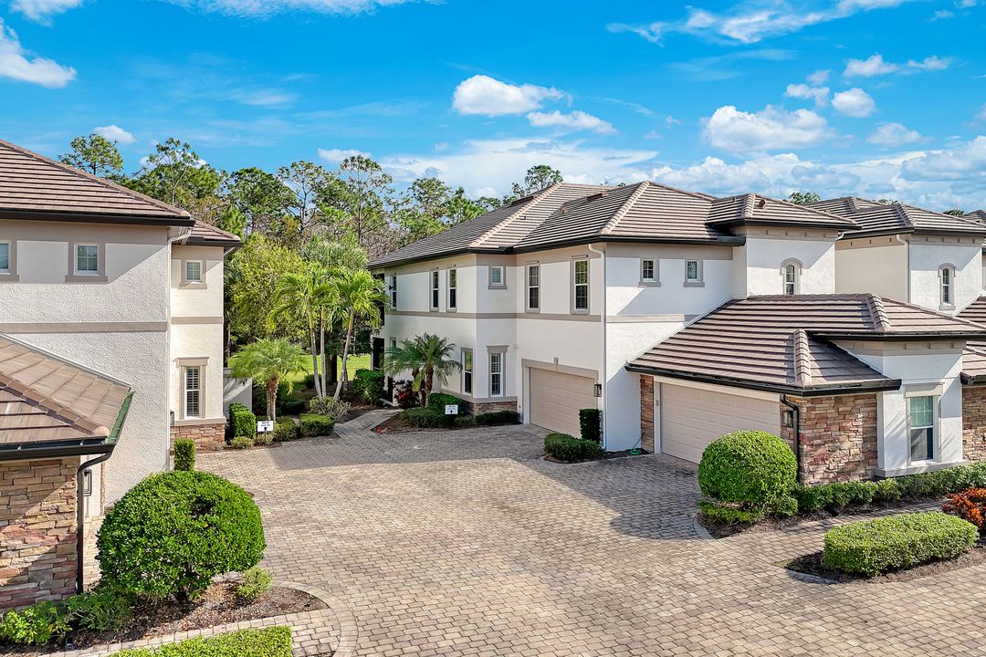 9516 Ironstone Terrace #101, Naples, FL 34120