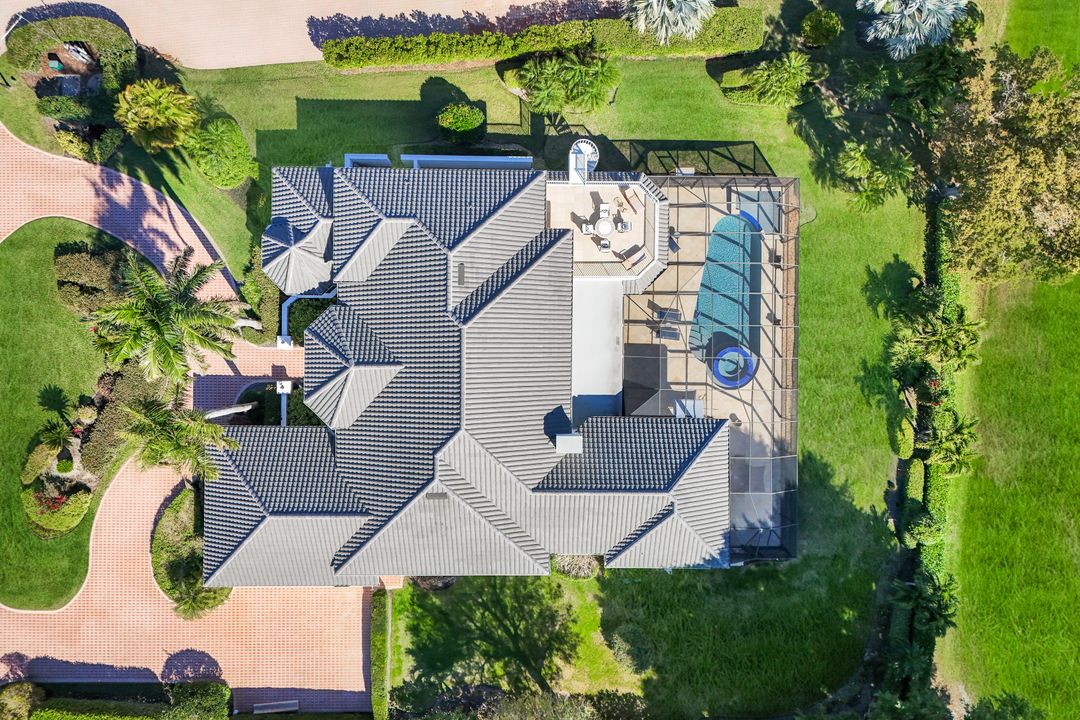 12924 Bald Cypress Ln, Naples, FL 34119