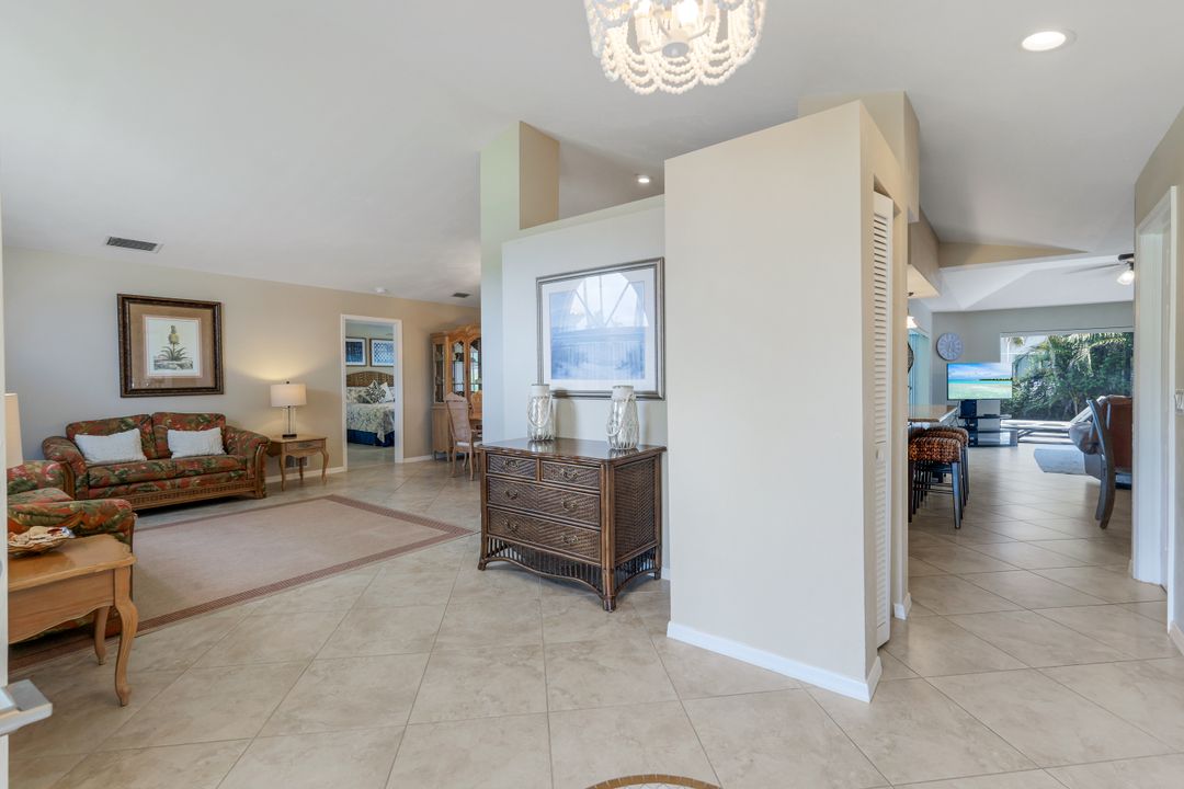 941 Ironwood Ct, Marco Island, FL 34145