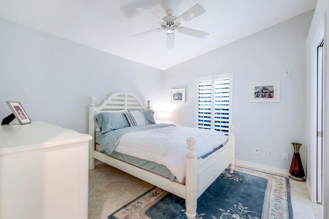 677 Captn Kate Ct #46, Naples, FL 34110