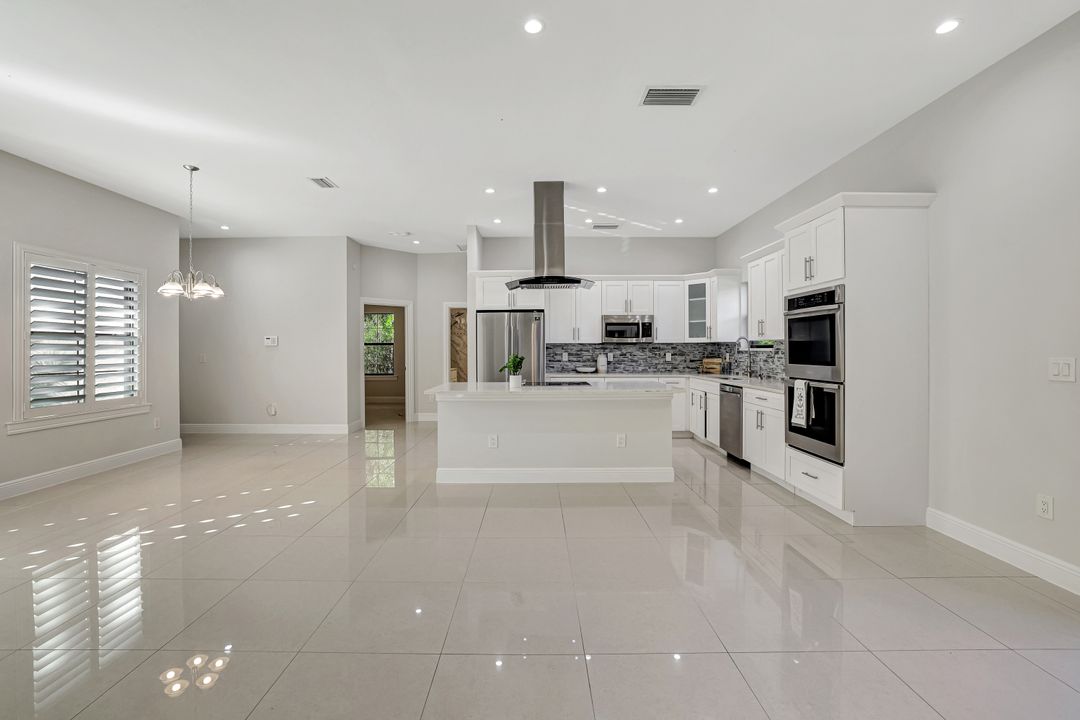 2749 72nd Ave NE, Naples , FL 34120