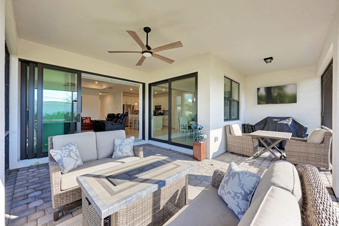 11001 Addison Lk Cir, Fort Myers, FL 33966