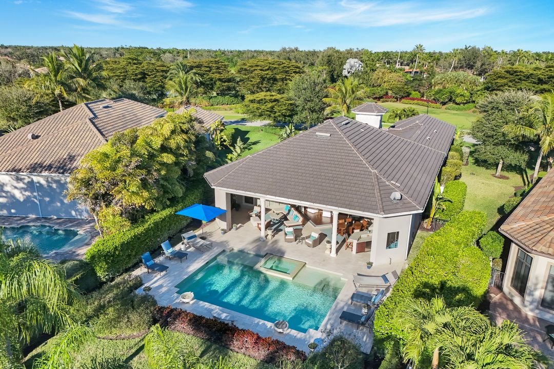 28864 Blaisdell Dr, Naples, FL 34119