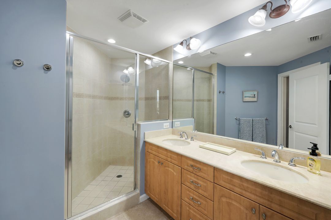 5793 Cape Harbour Dr #1212, Cape Coral, FL 33914