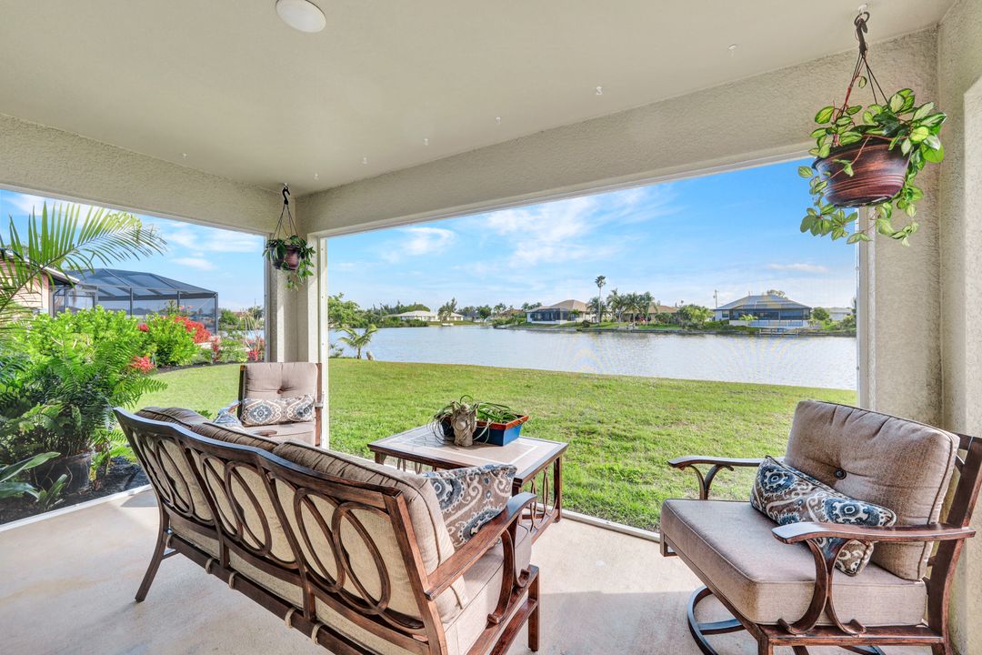 235 SW 22nd Pl, Cape Coral, FL 33991