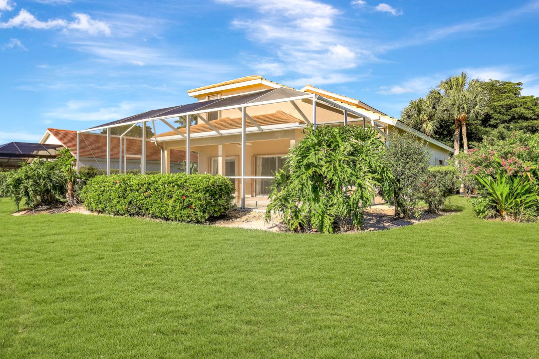 9490 Cedar Creek Dr, Bonita Springs, FL 34135