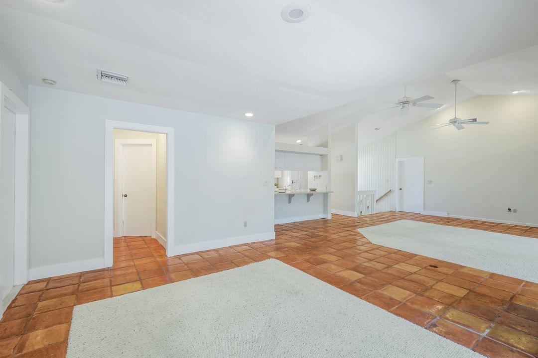 1043 Blue Heron Dr, Sanibel, FL 33957