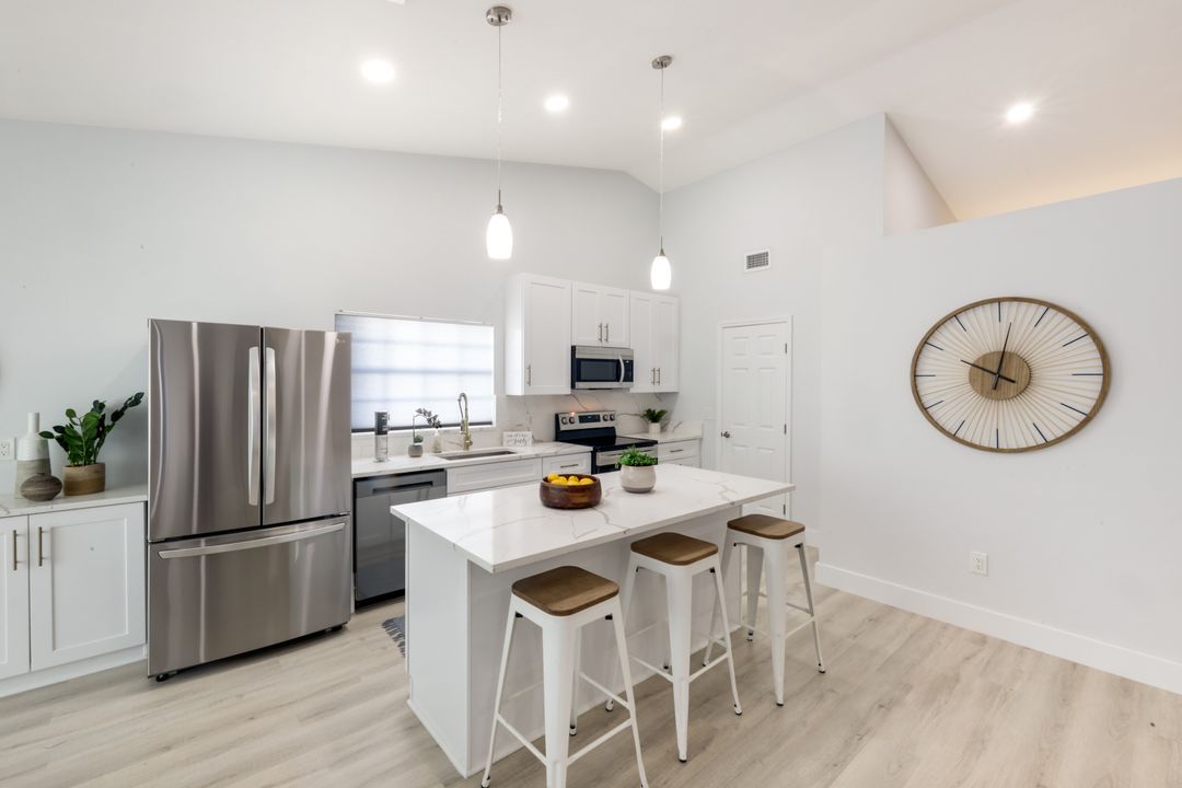 12800 Eagle Pointe Cir, Fort Myers, FL 33913