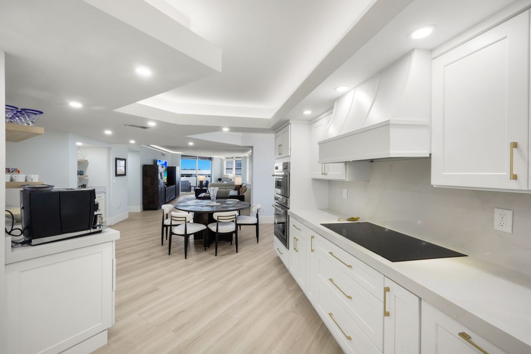 6001 Pelican Bay Blvd #1606, Naples, FL 34108