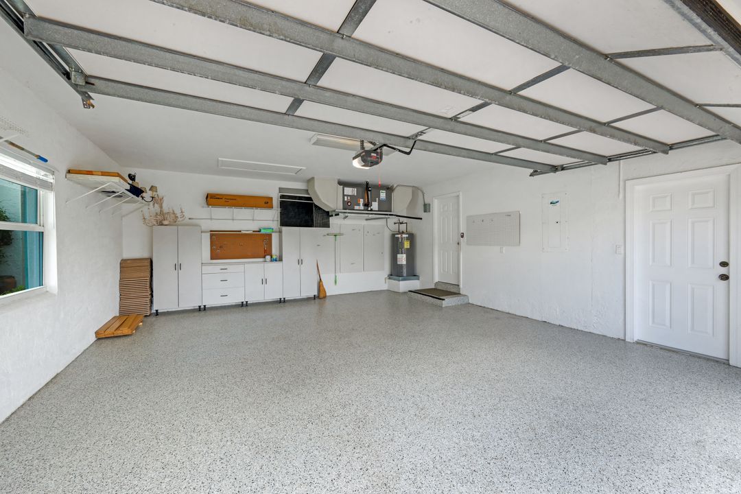 2153 Paget Cir, Naples, FL 34112